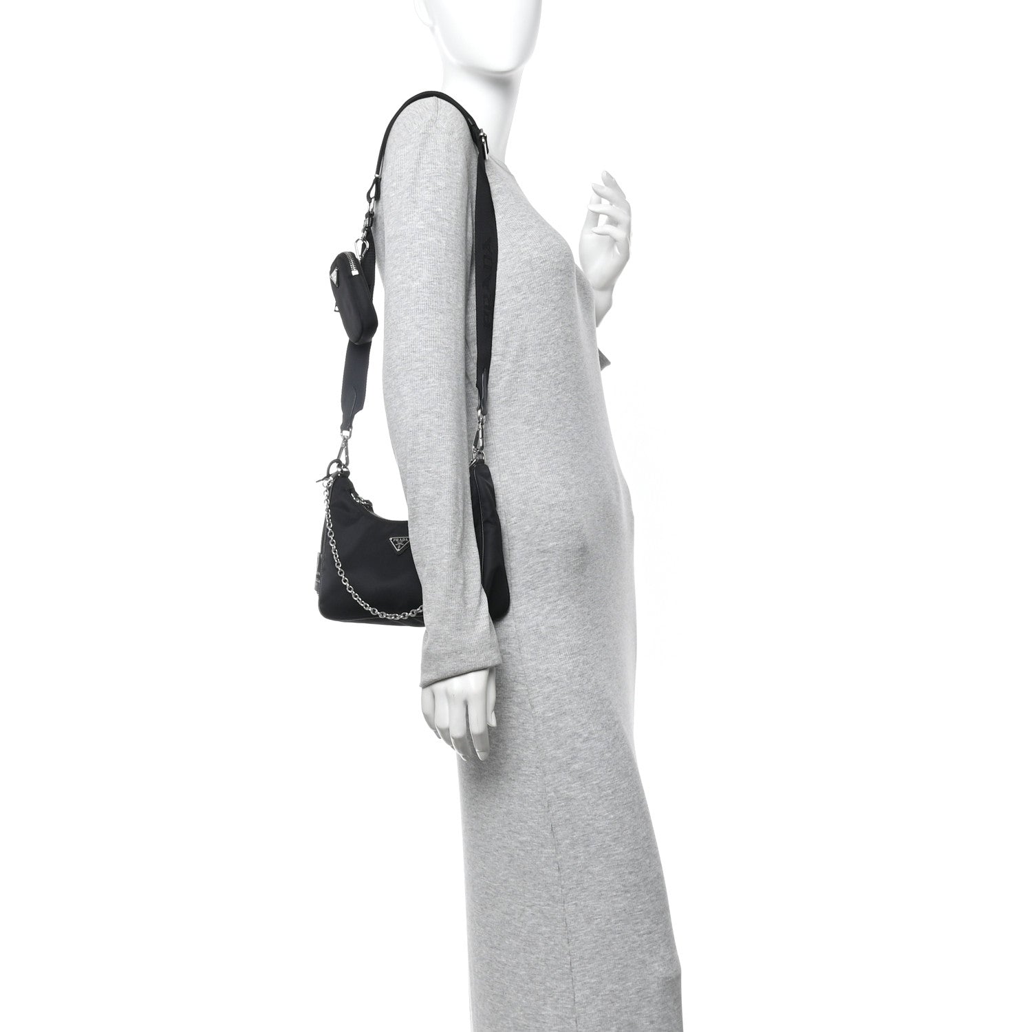 Prada Re-Nylon Saffiano Re-Edition 2005 Shoulder Bag Black