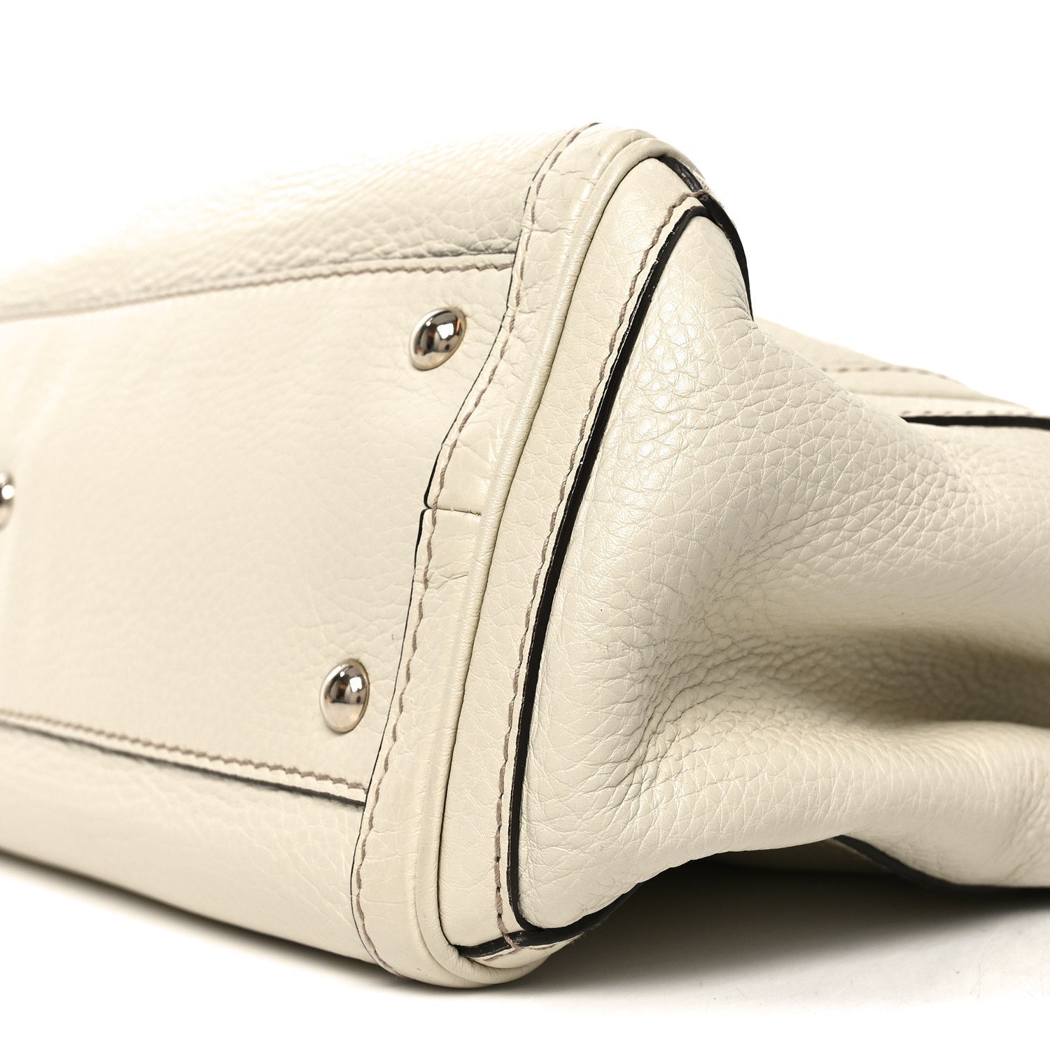 Gucci Pebbled Calfskin Medium Bella Tote Off White