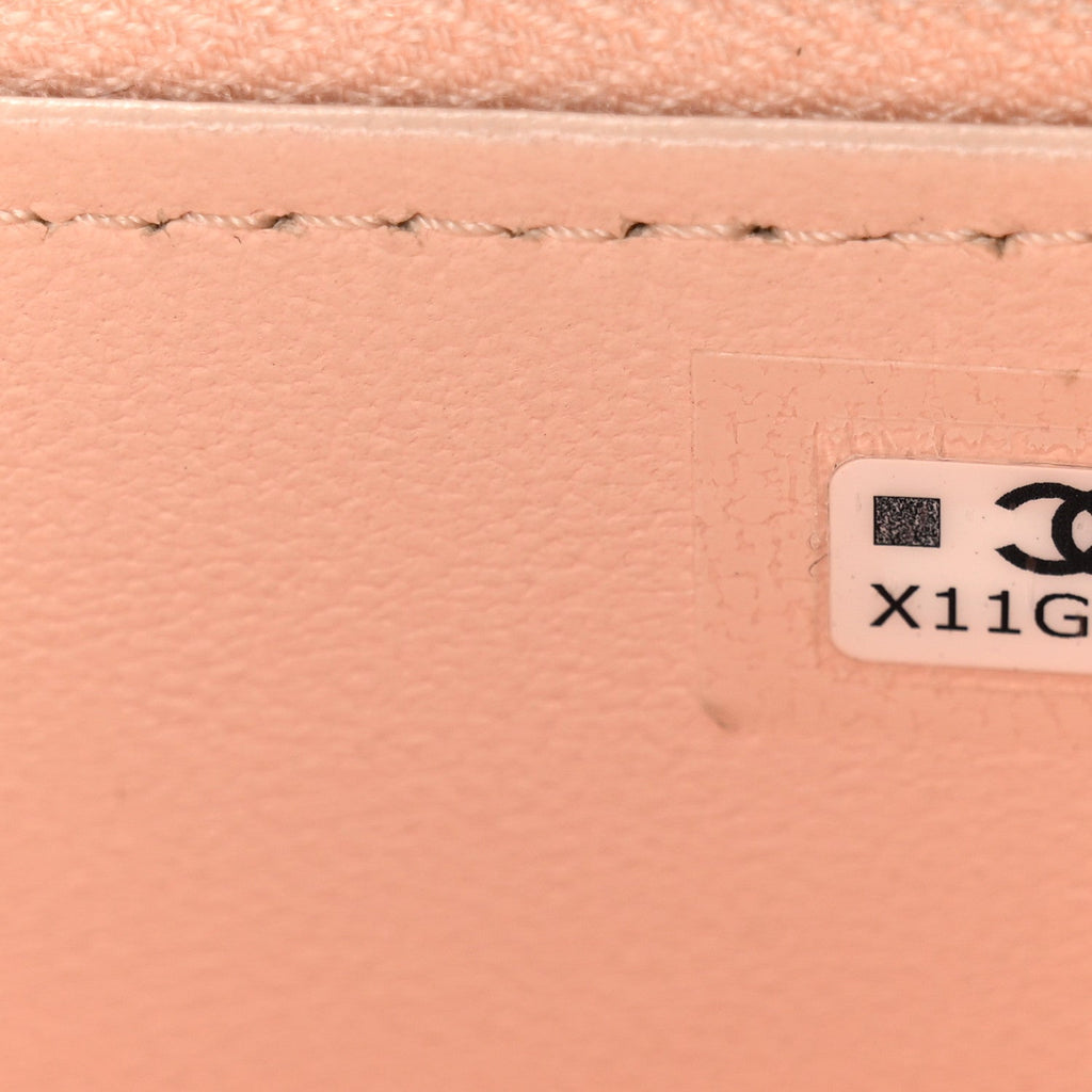 Chanel Lambskin Quilted Sweet Camellia Small Vanity Case With Chain Pink