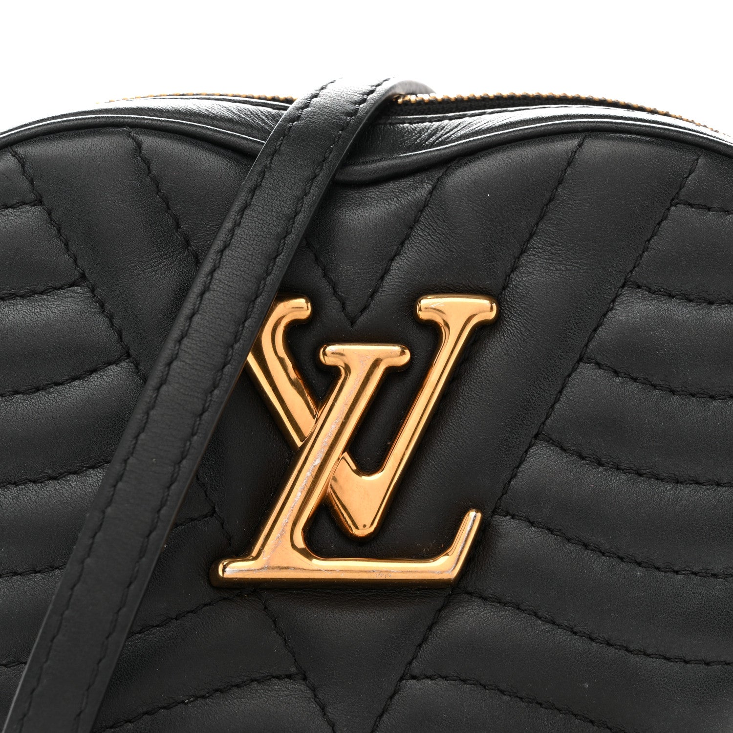 Louis Vuitton Calfskin New Wave Heart Bag Black