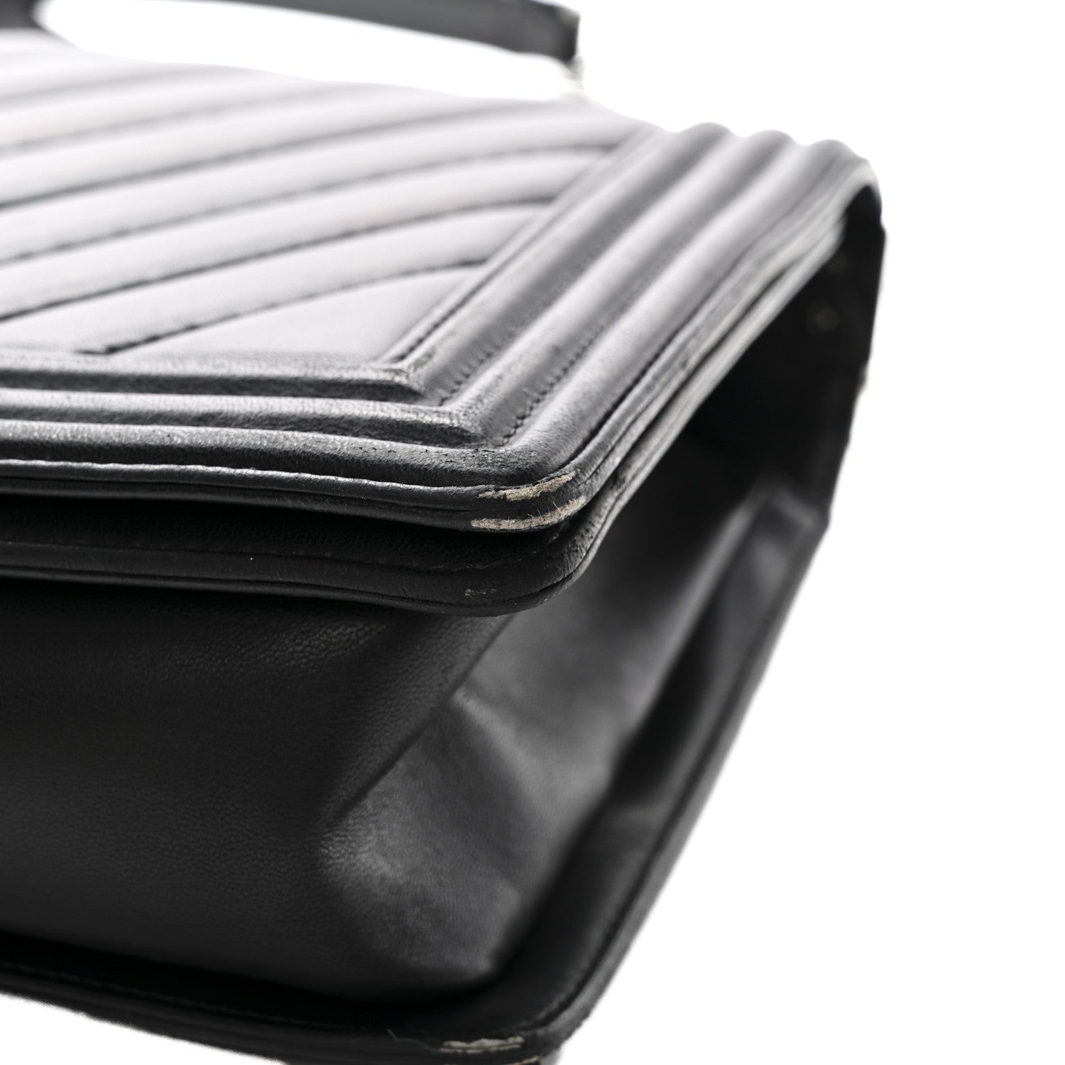 Chanel Calfskin Chevron Quilted New Medium Boy Flap Black