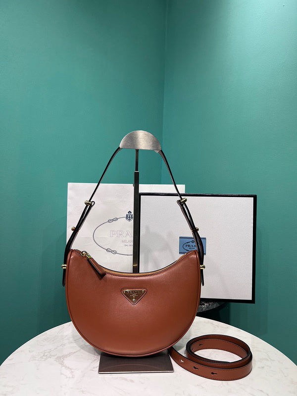 Prada Bags - 1091