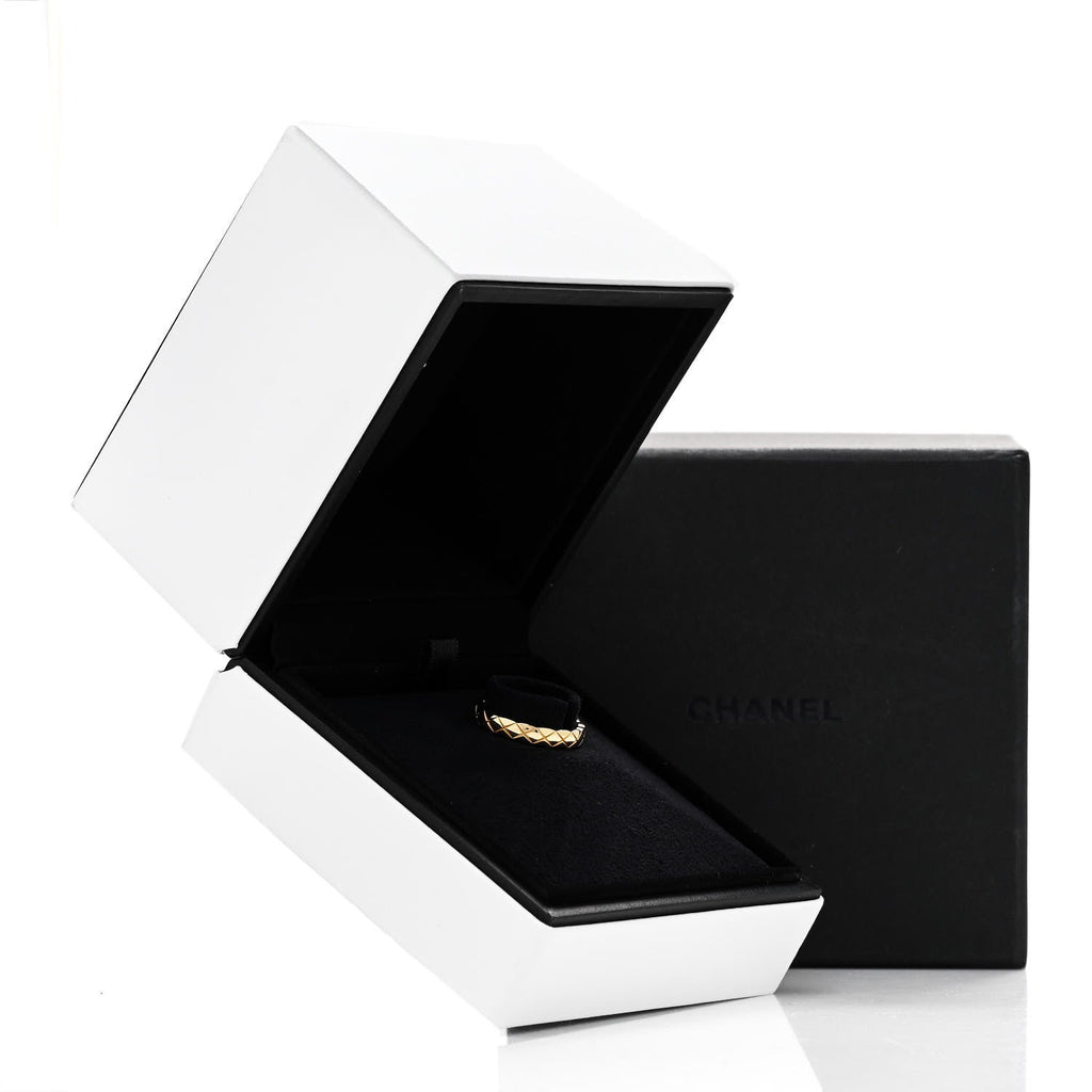 18K Yellow Gold Mini Coco Crush Ring 50 5.25