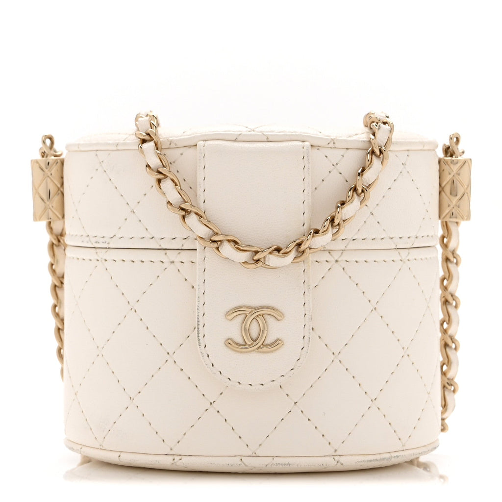 Chanel Lambskin Quilted Round Mini Vanity Case With Chain Case With Chain White