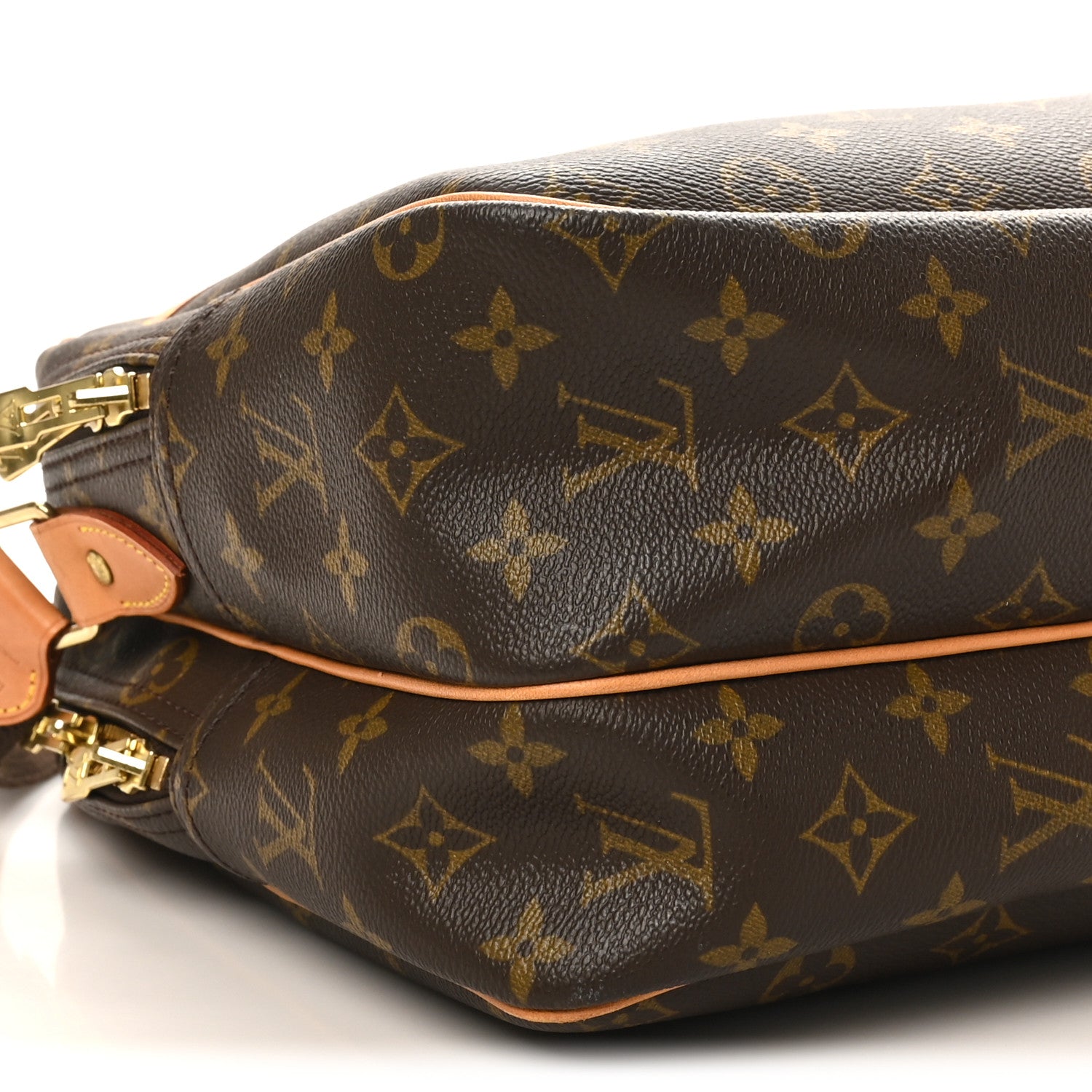 Louis Vuitton Monogram Reporter GM
