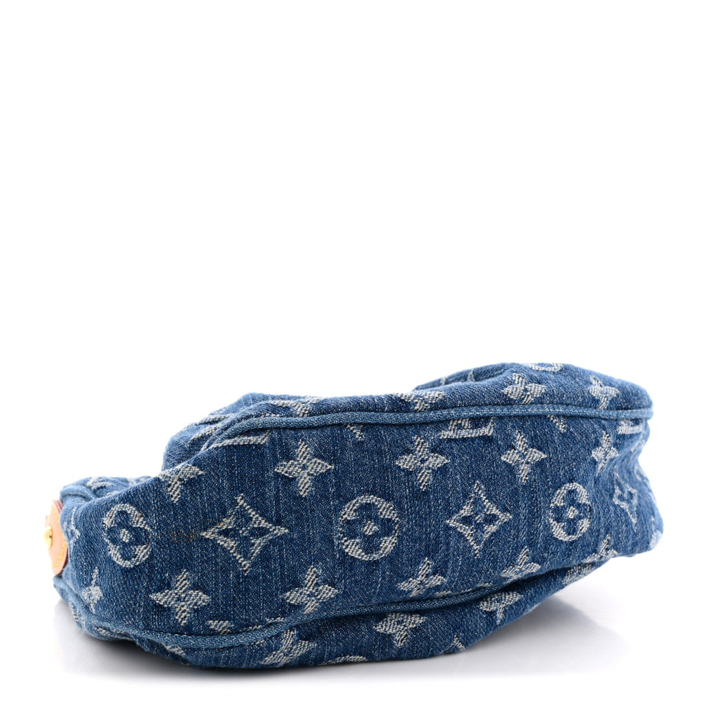 Louis Vuitton Monogram Denim Pochette Valley Blue