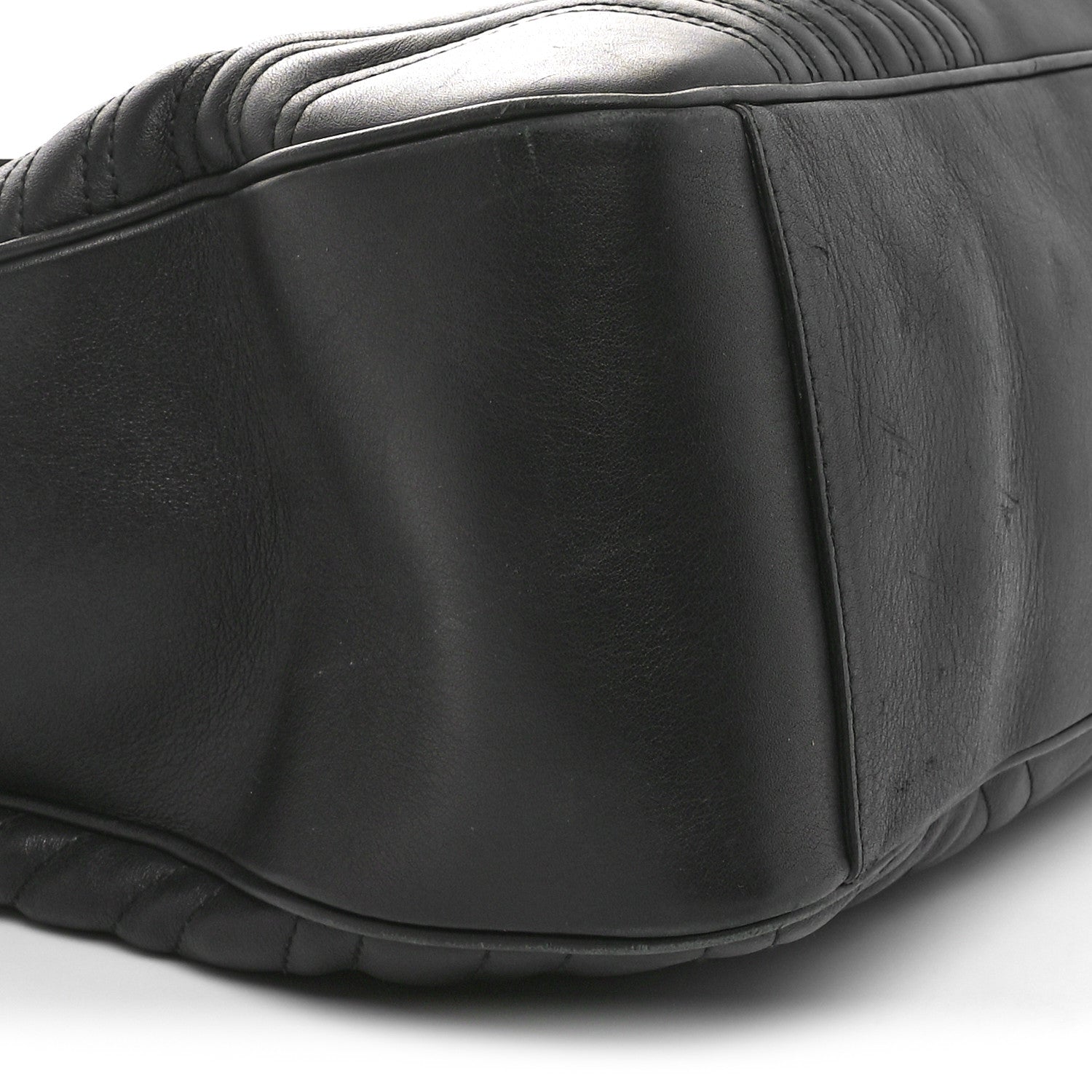 Gucci Calfskin Matelasse Maxi GG Marmont Top Handle Shoulder Bag Black