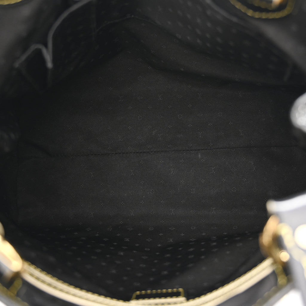 Louis Vuitton Suhali Le Majestueux Black