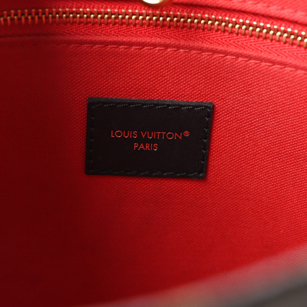 Louis Vuitton Reverse Monogram Giant Onthego PM