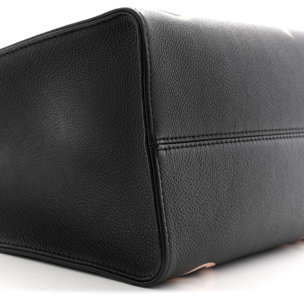 Louis Vuitton Empreinte Monogram Giant Onthego MM Black Beige