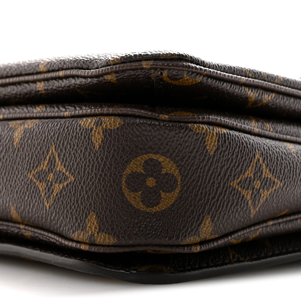 Louis Vuitton Monogram Pochette Metis