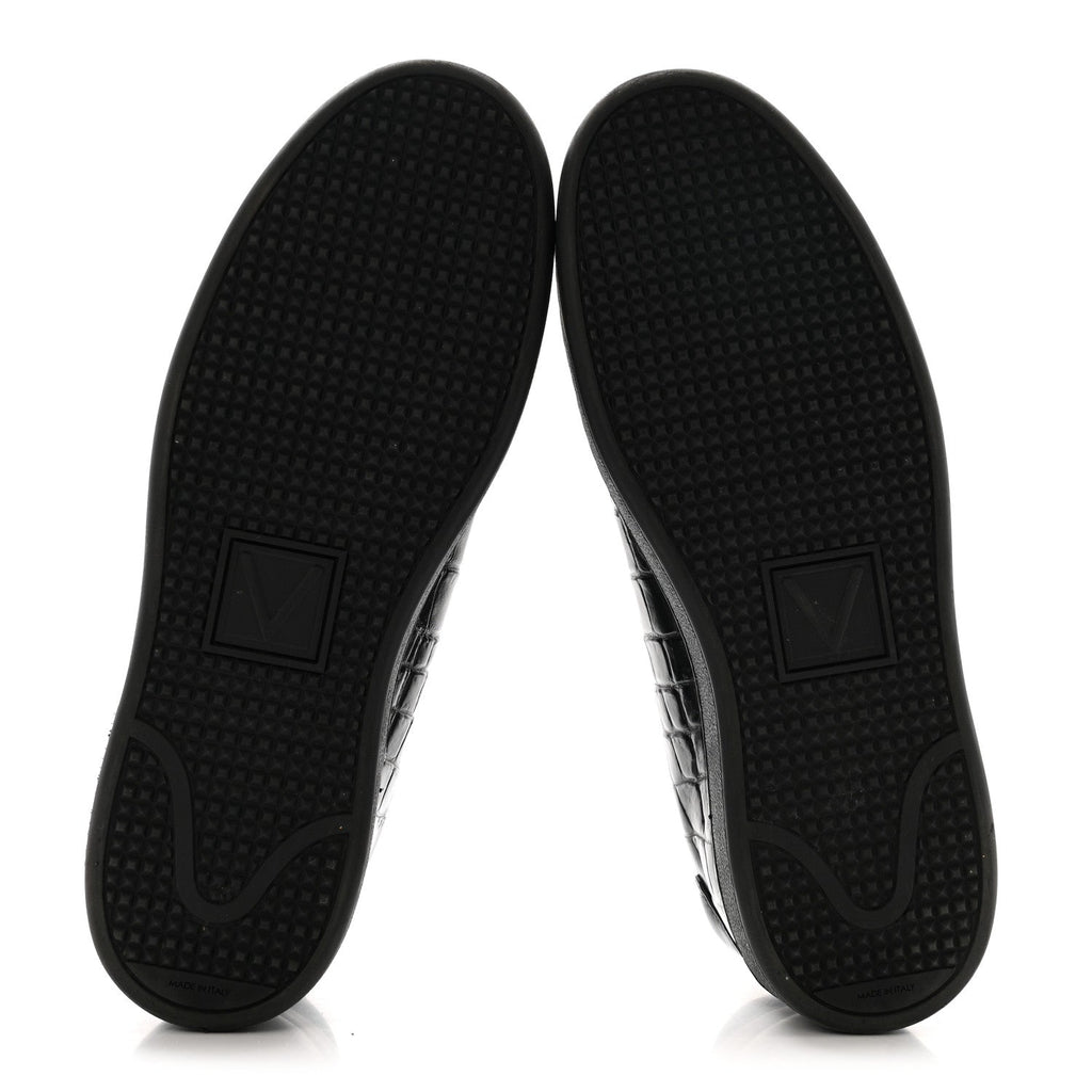 Louis Vuitton Calfskin Crocodile Embossed Frontrow Mens Sneakers 8 Black