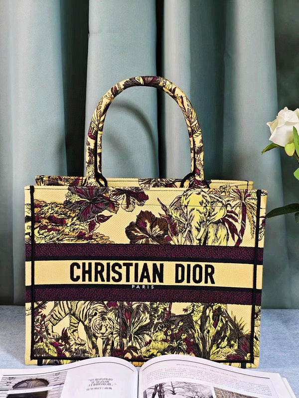 Dior Bags - 616