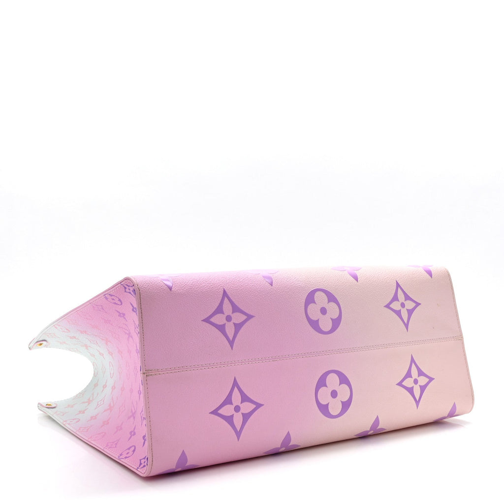 Louis Vuitton Monogram Giant Spring In The City Onthego GM Sunrise Pastel