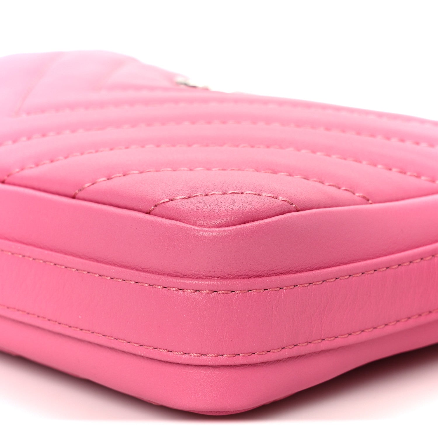 Chanel Lambskin Chevron Quilted Small Promenade Camera Case Pink