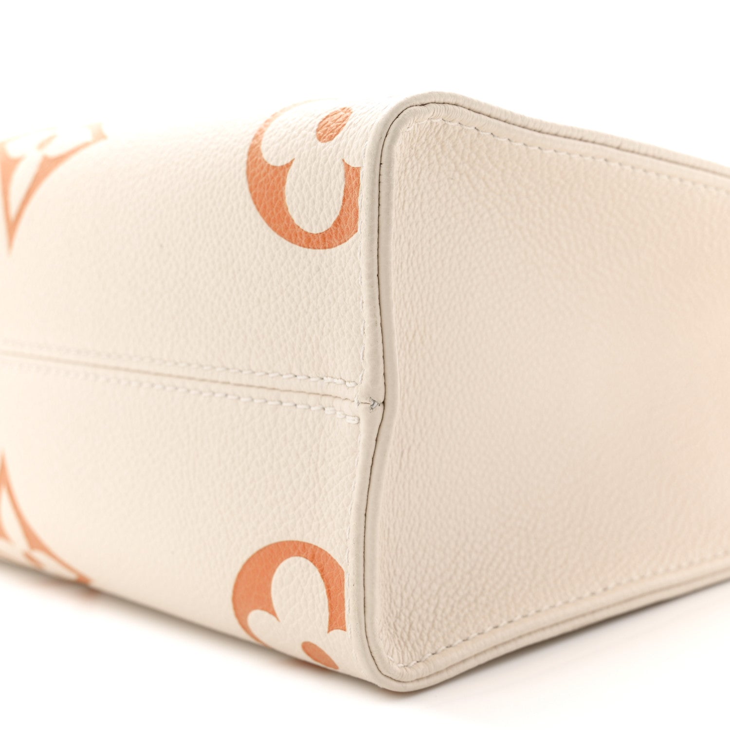 Louis Vuitton Empreinte Monogram Giant By The Pool Onthego PM Neutral Gradient