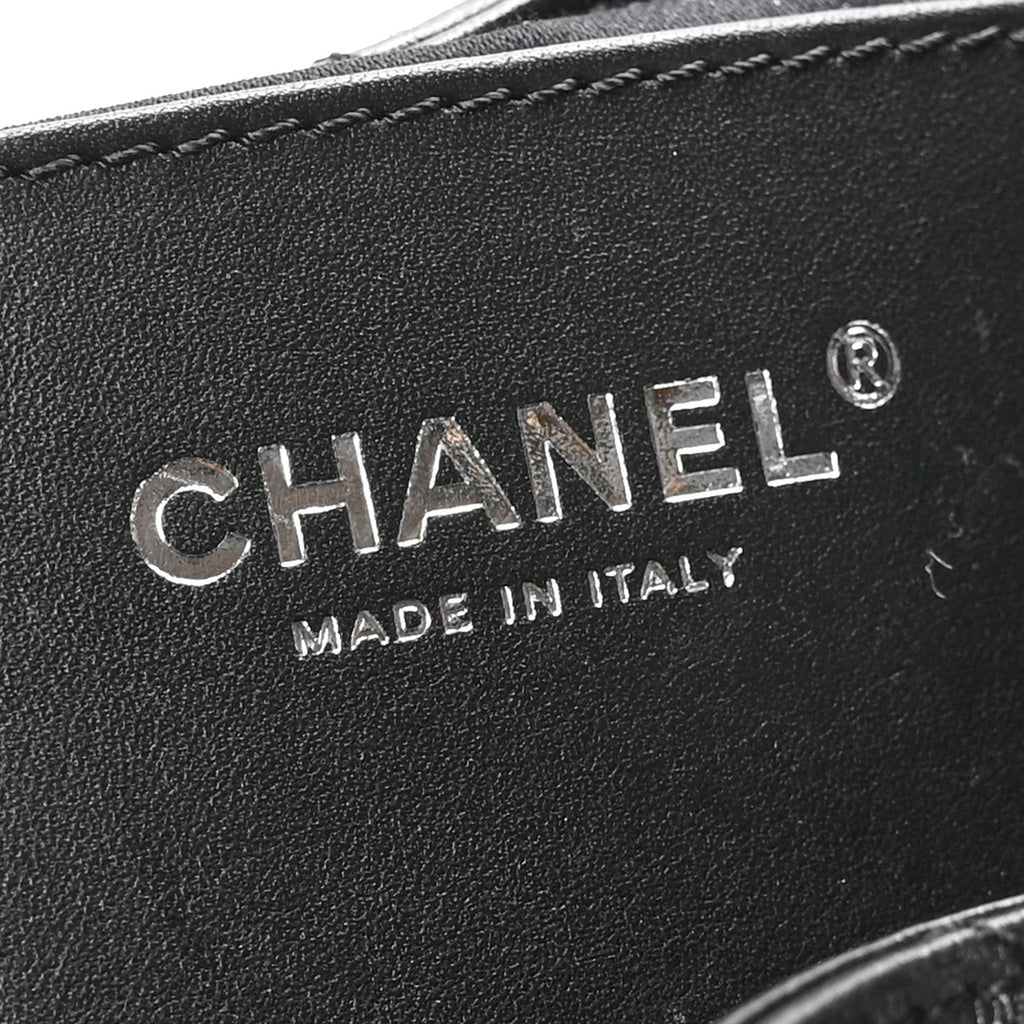 Chanel Shiny Crumpled Calfskin Quilted Small Chanel 25 Handbag Black