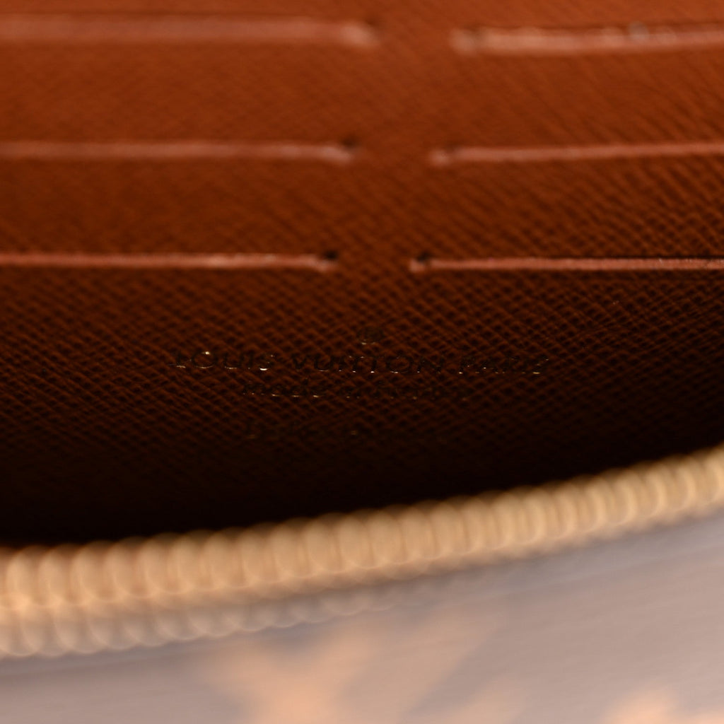 Louis Vuitton Monogram S Lock Belt Pouch MM