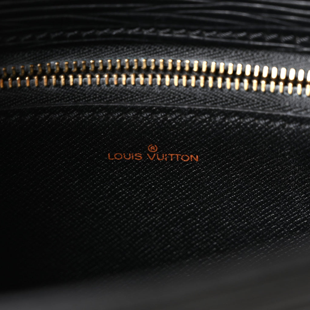 Louis Vuitton Epi Saint Cloud GM Black