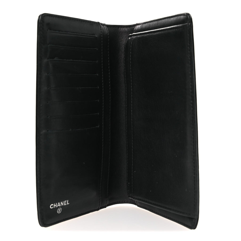 Patent Camellia Yen Wallet Black