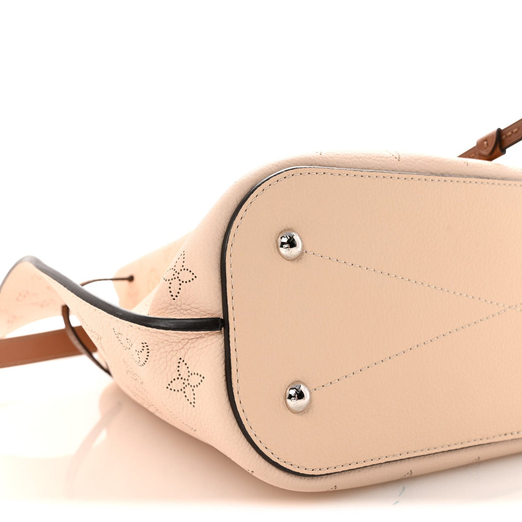 Louis Vuitton Mahina Girolata Creme