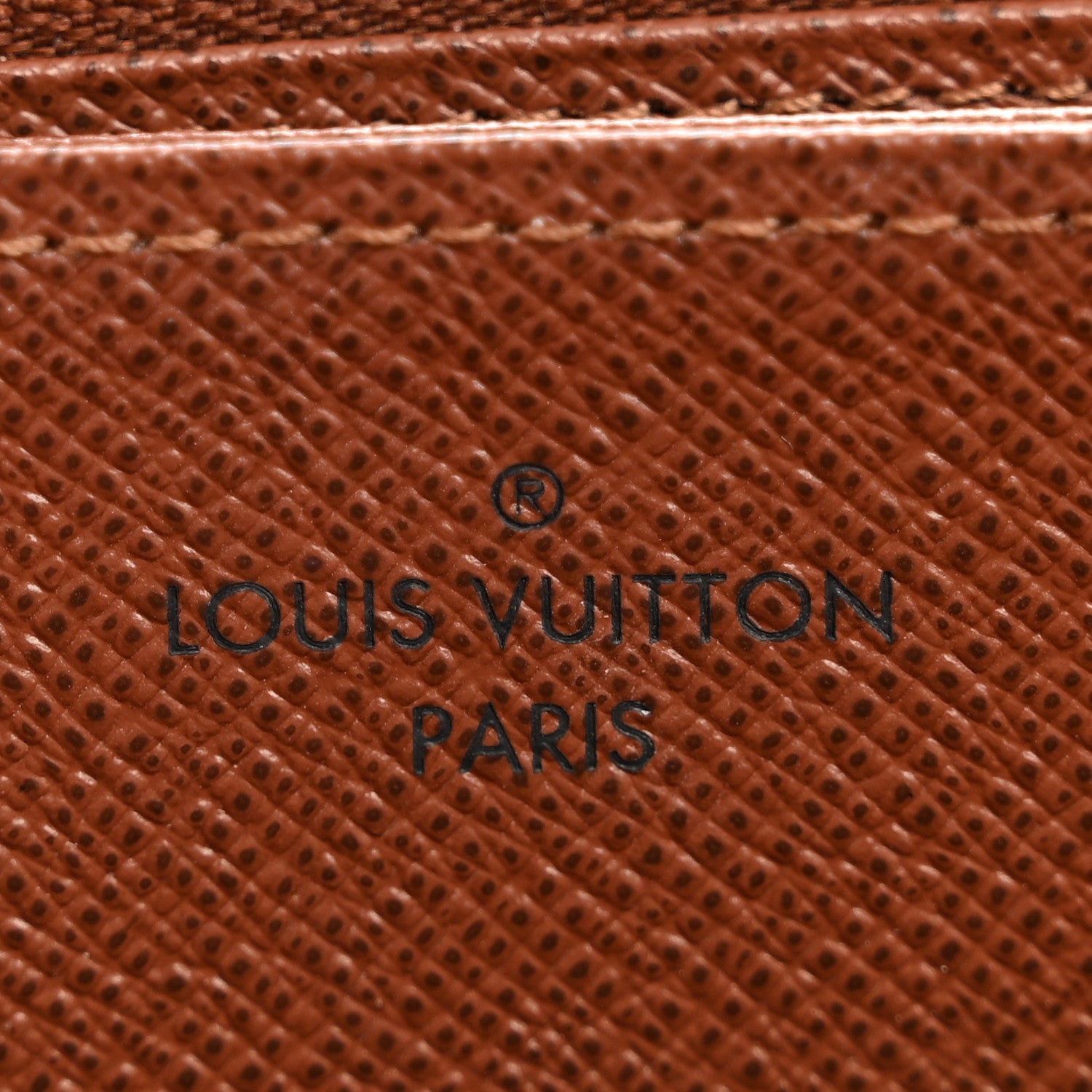 Louis Vuitton Monogram Zippy Wallet