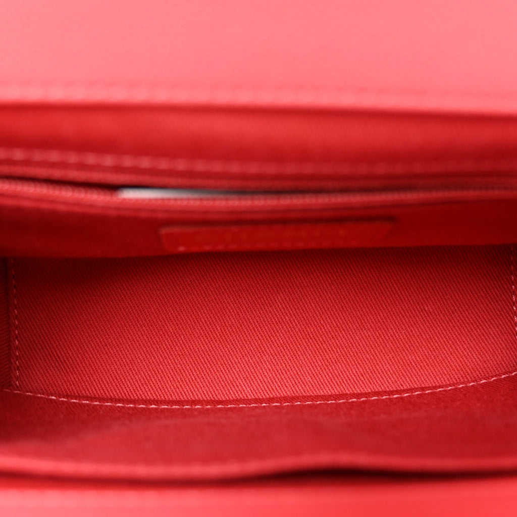 Chanel Caviar Quilted Small Business Affinity Flap Coral