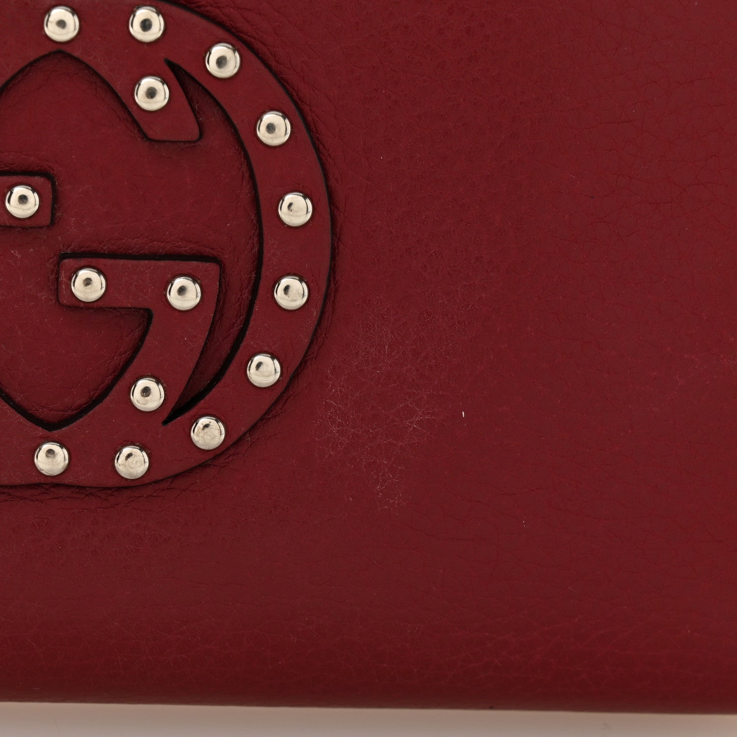 Gucci Pebbled Calfskin Studded Soho Zip Around Wallet Soft Burgundy