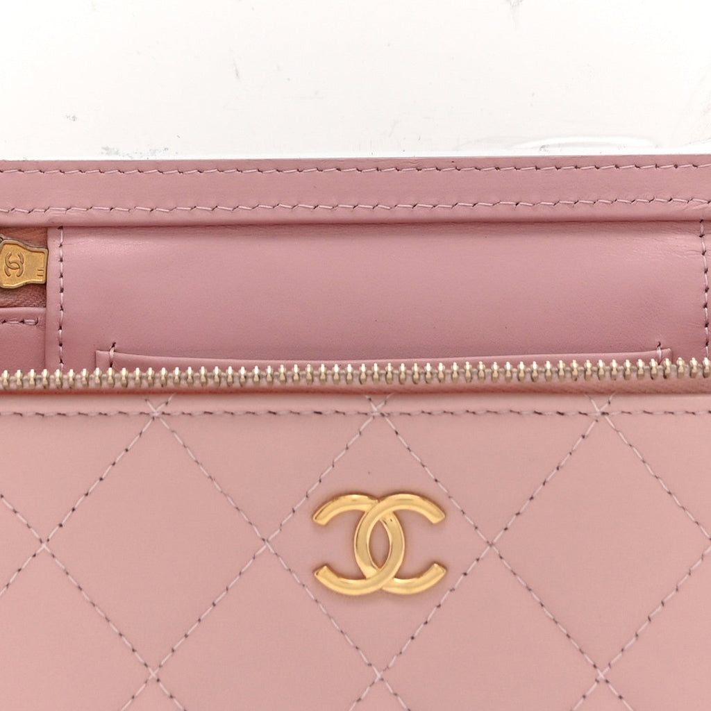 Chanel Caviar Quilted Pearl Enamel Small Vanity Case With Chain Light Pink