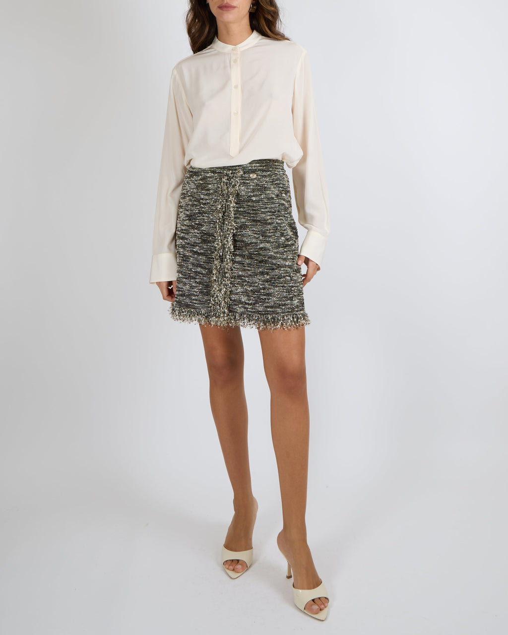 Chanel Paris Greece Resort 2018 Khaki, Cream and Metallic Gold Tweed Mini Skirt Size FR 36 (UK 8)