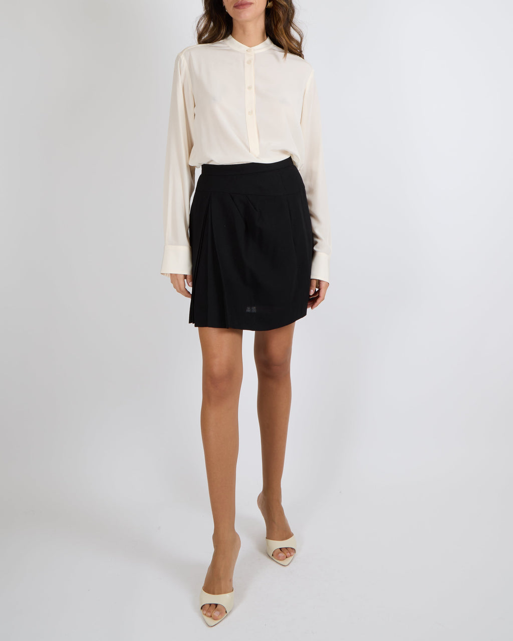 Chanel Black Wool Mini Skirt with Front Pleat Detail Size FR 38 (UK 10)