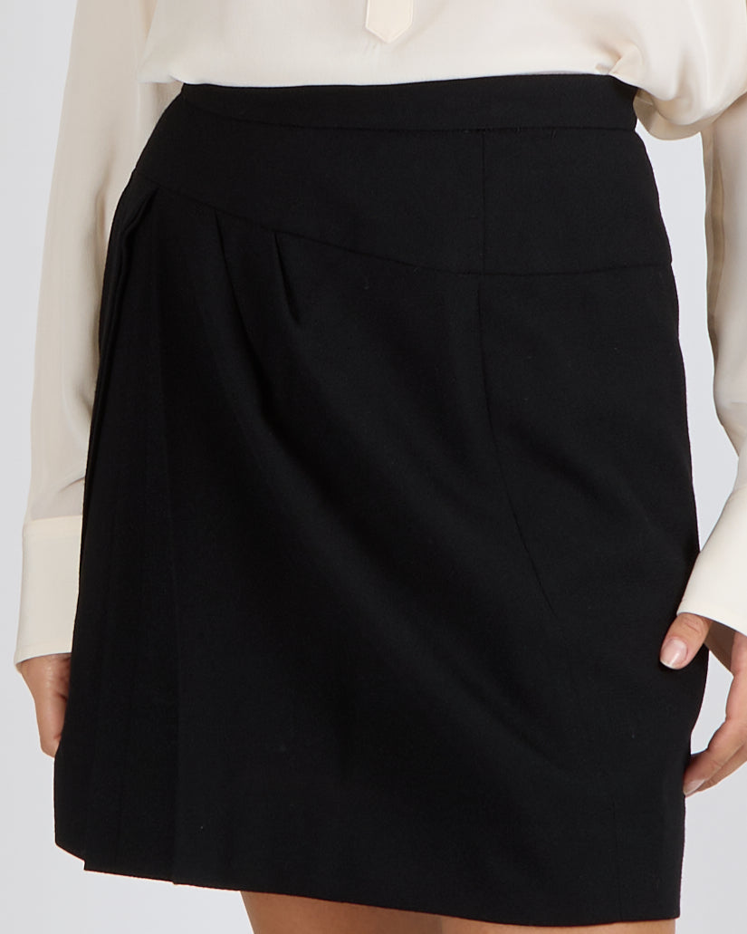 Chanel Black Wool Mini Skirt with Front Pleat Detail Size FR 38 (UK 10)