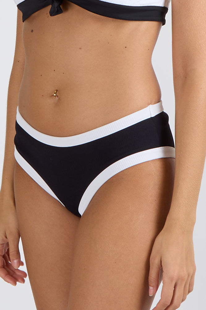 Chanel Black Ribbed Bikini Bottoms with White Trims and Gold Crystal Embellished CC Logo Detail Size FR 36 (UK 8)