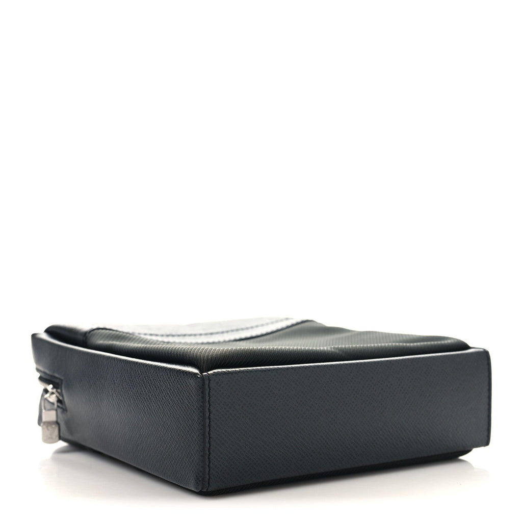 Louis Vuitton Taiga Sayan Slate