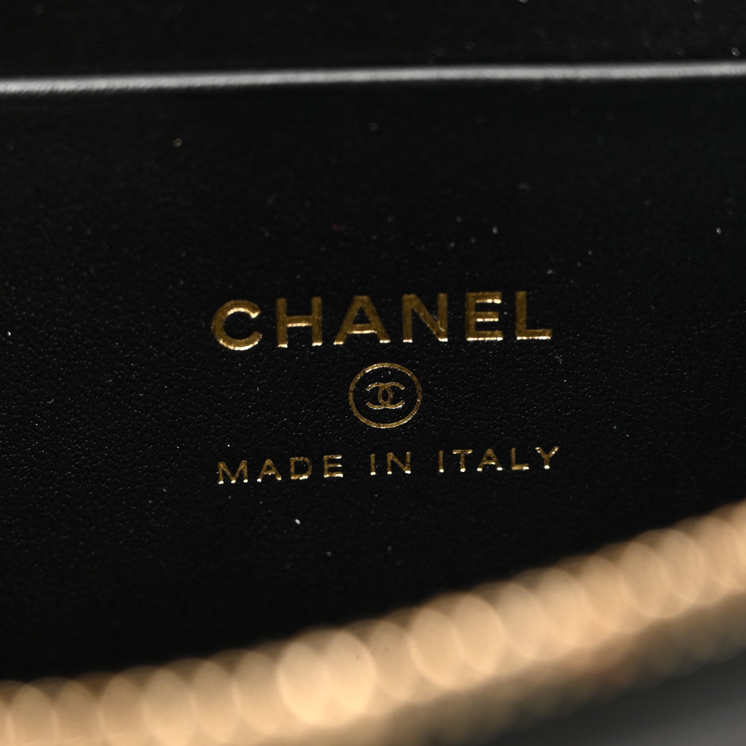 Chanel Caviar Quilted Top Handle Slim Vanity With Chain Black