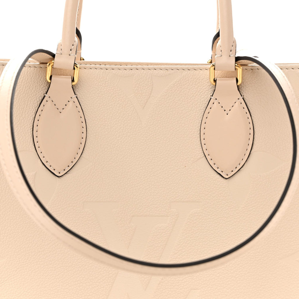 Louis Vuitton Empreinte Monogram Giant Onthego MM Creme