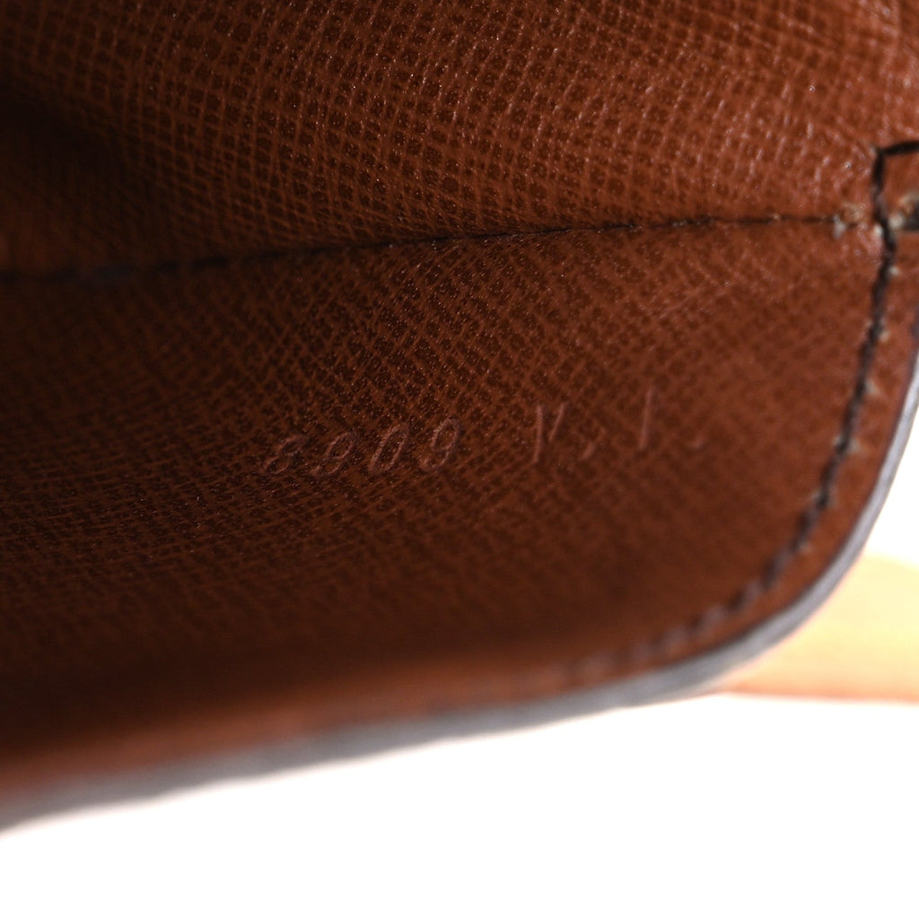 Louis Vuitton Monogram Saint Cloud PM