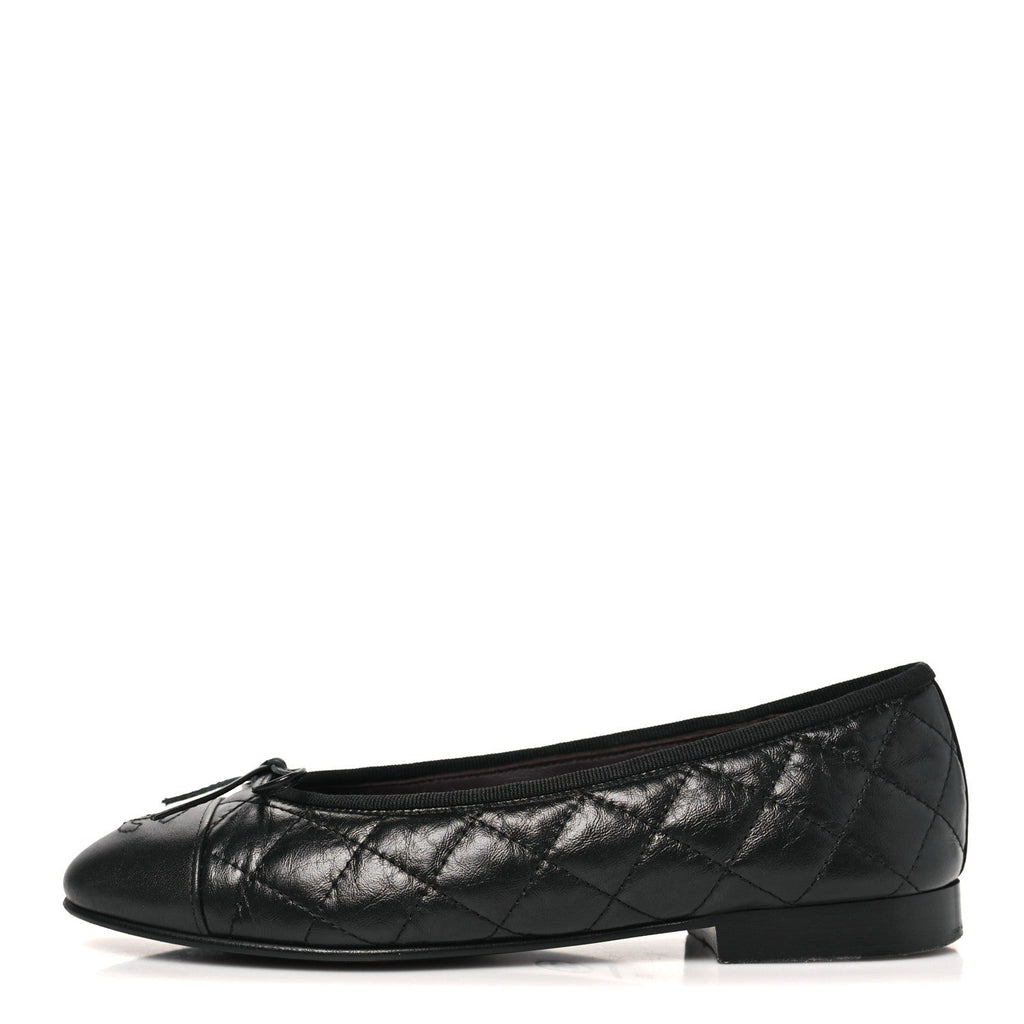 Aged Calfskin Quilted CC Cap Toe Ballerina Flats 35 Black