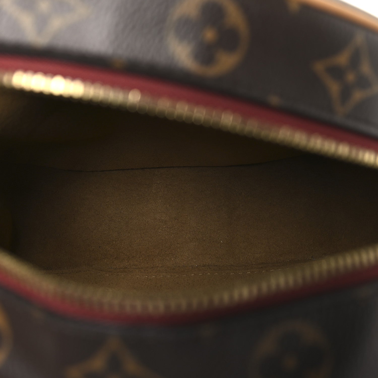 Louis Vuitton Monogram Boite Chapeau Souple MM