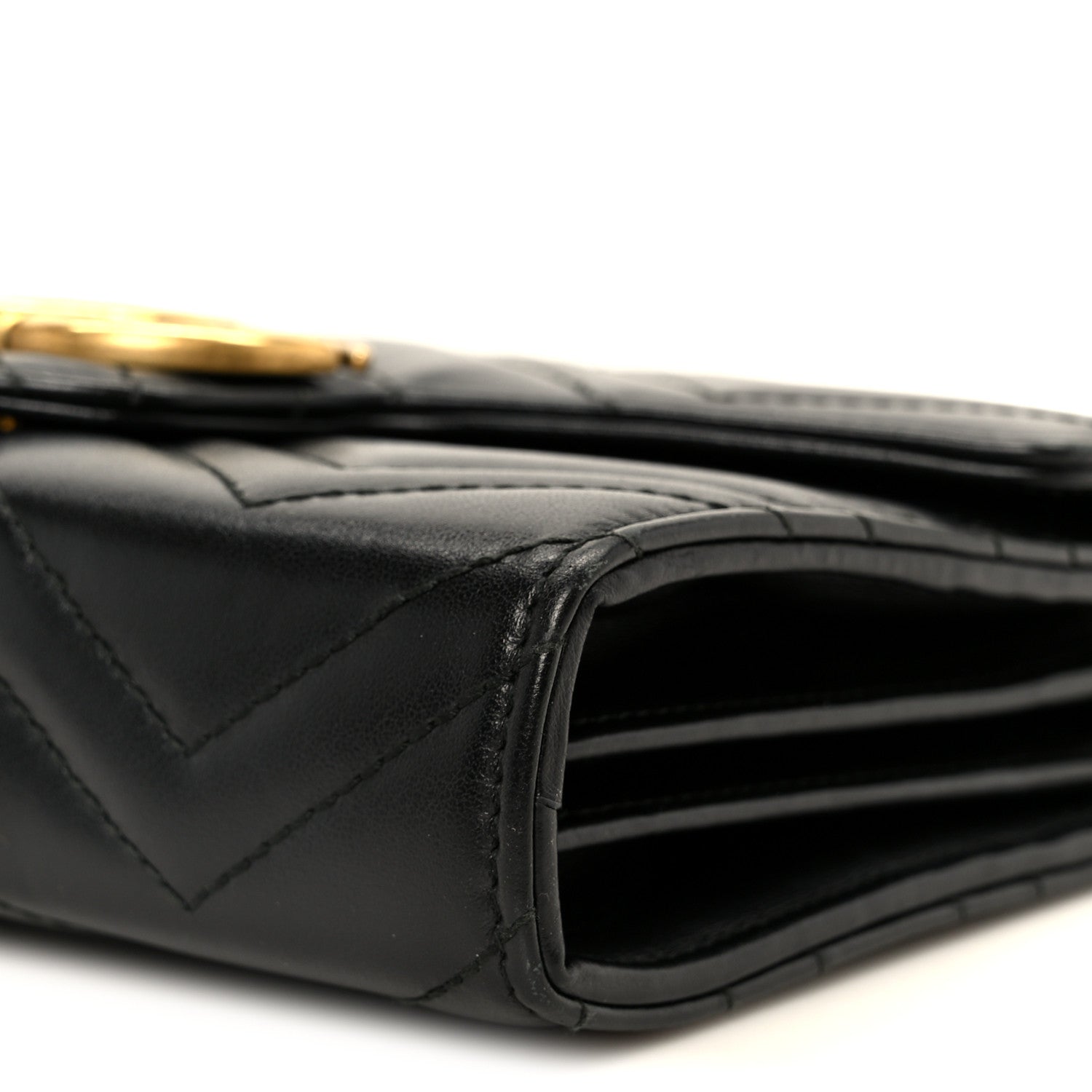 Gucci Calfskin Matelasse GG Marmont Chain Wallet Black