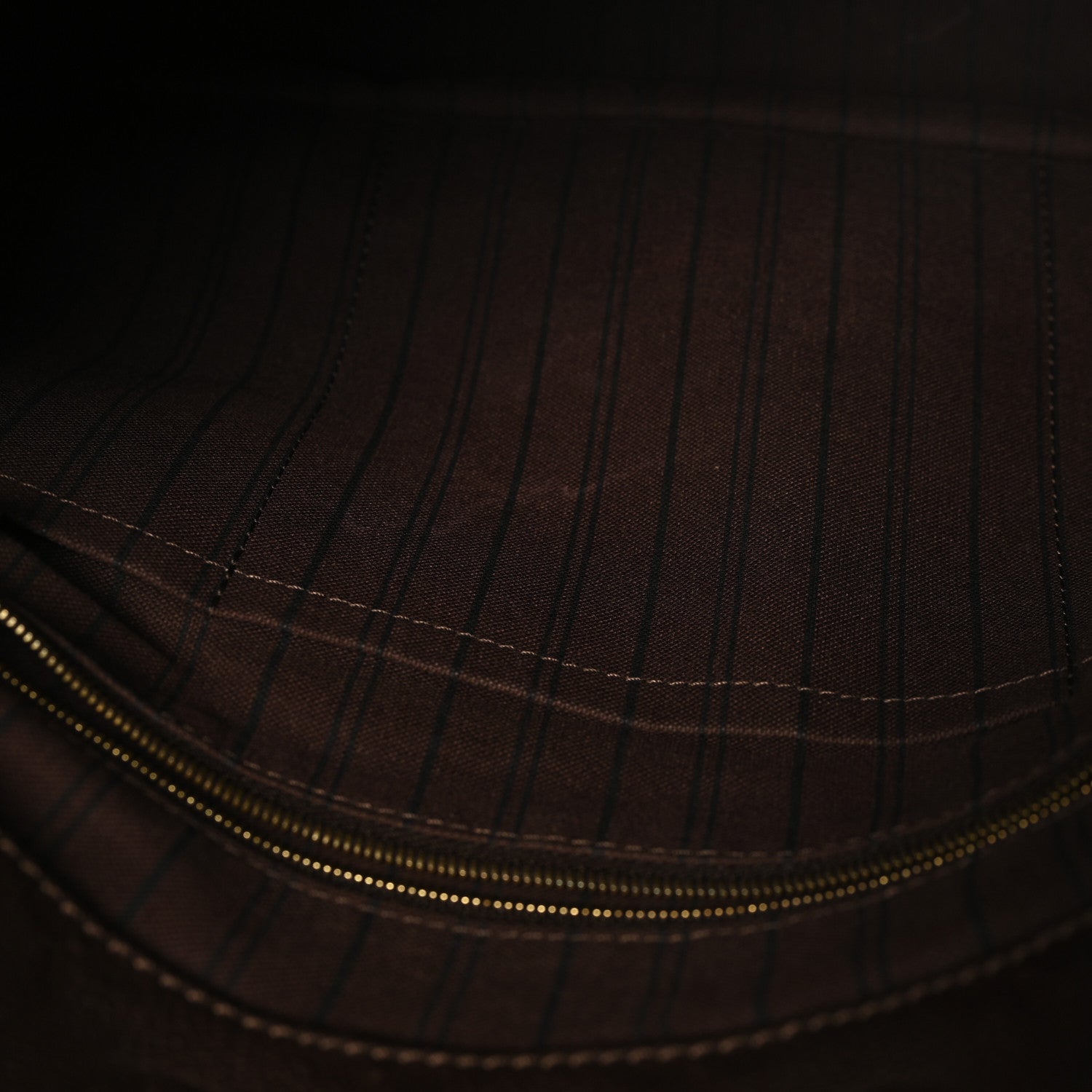 Louis Vuitton Empreinte Artsy MM Terre