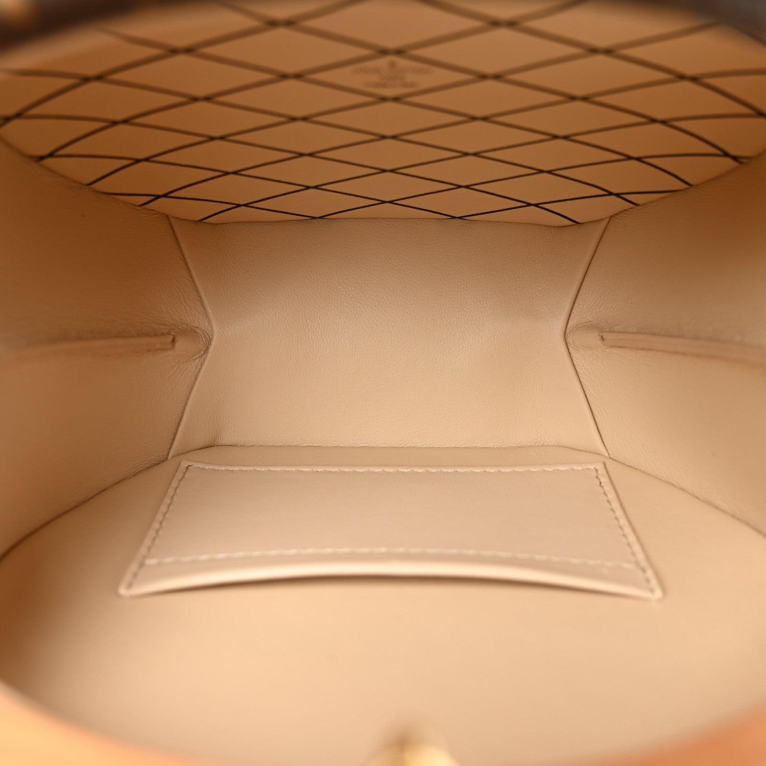 Louis Vuitton Monogram Petite Boite Chapeau