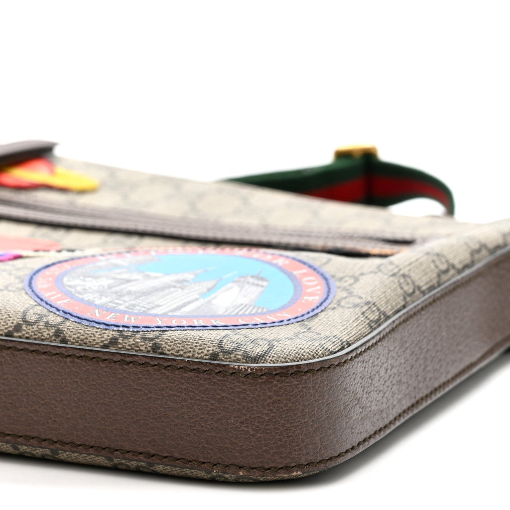 Gucci Soft GG Supreme Monogram Courrier Web Medium Flat Messenger Bag Beige New Acero Multicolor