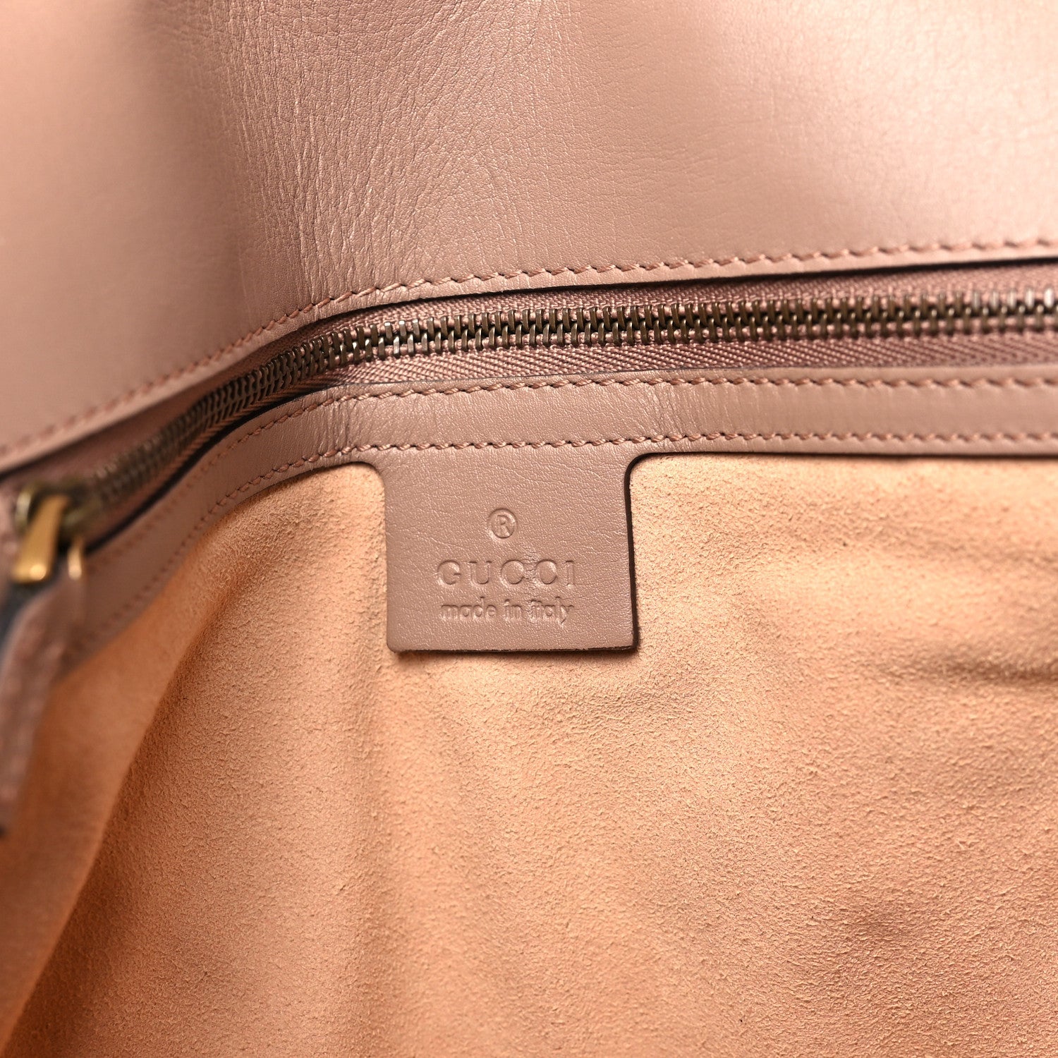 Gucci Calfskin Matelasse Medium GG Marmont Shoulder Bag Porcelain Rose