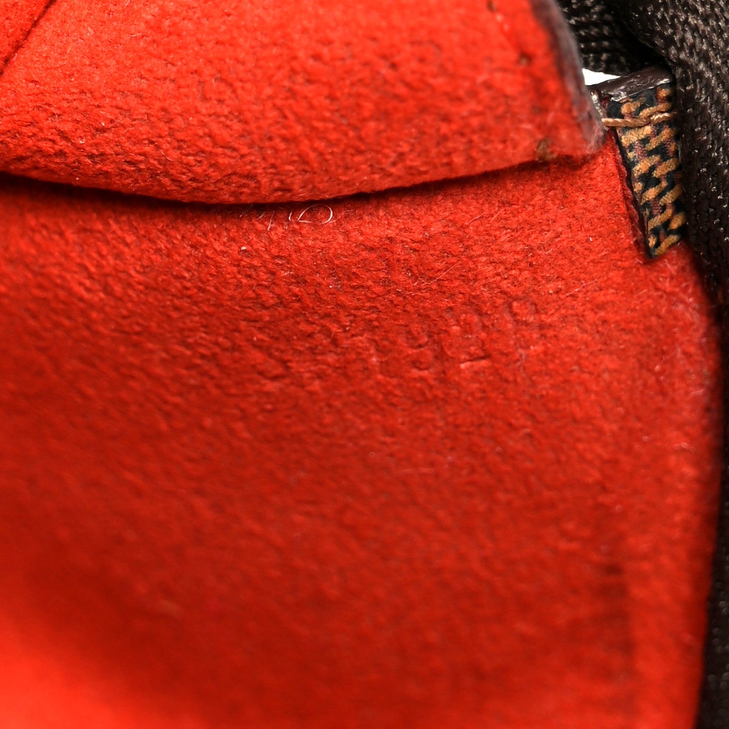 Louis Vuitton Damier Ebene Marais Bucket Pouch