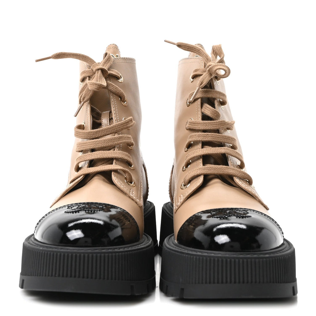 Calfskin Patent Calfskin CC Lace Up Combat Boots 39 Beige Black