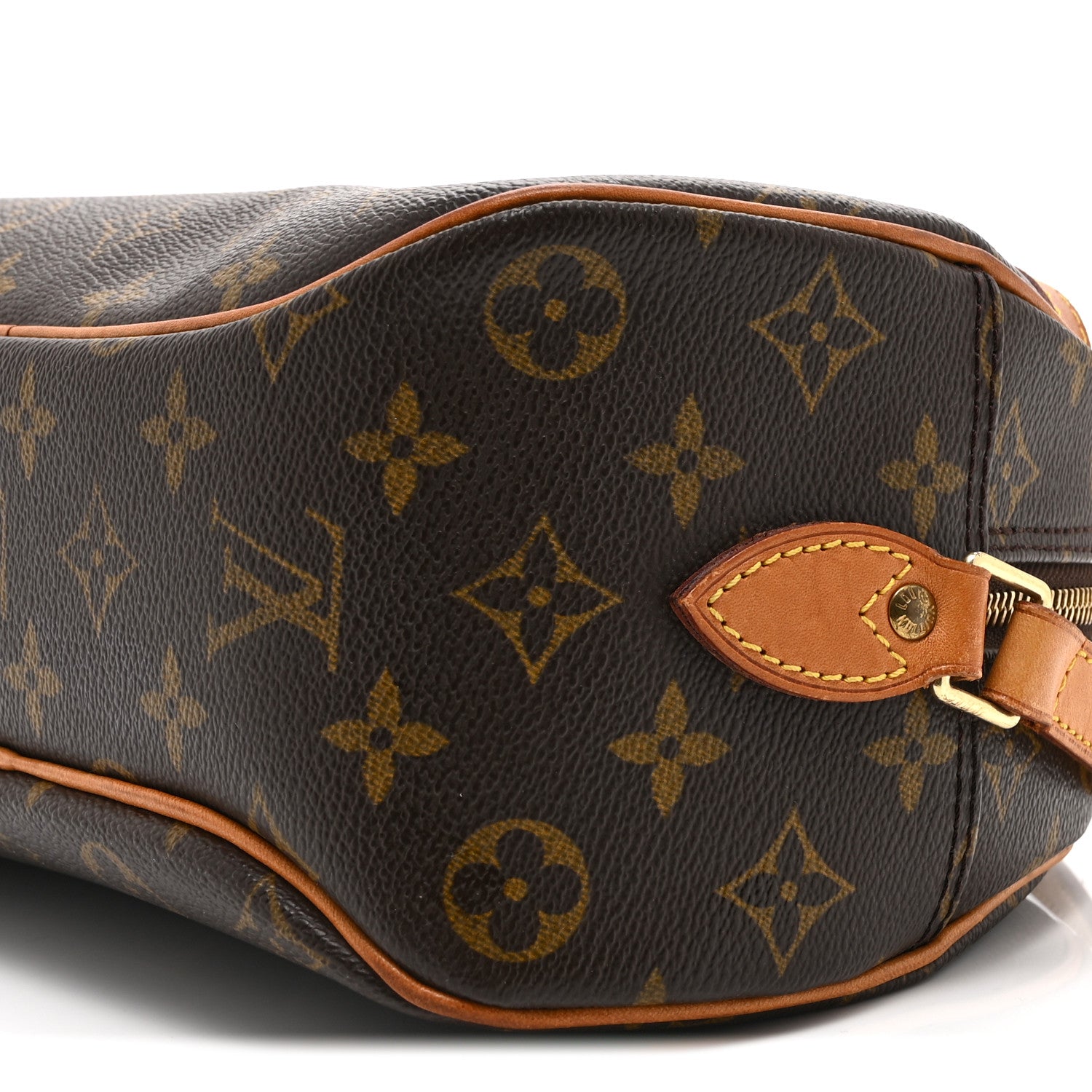 Louis Vuitton Monogram Blois