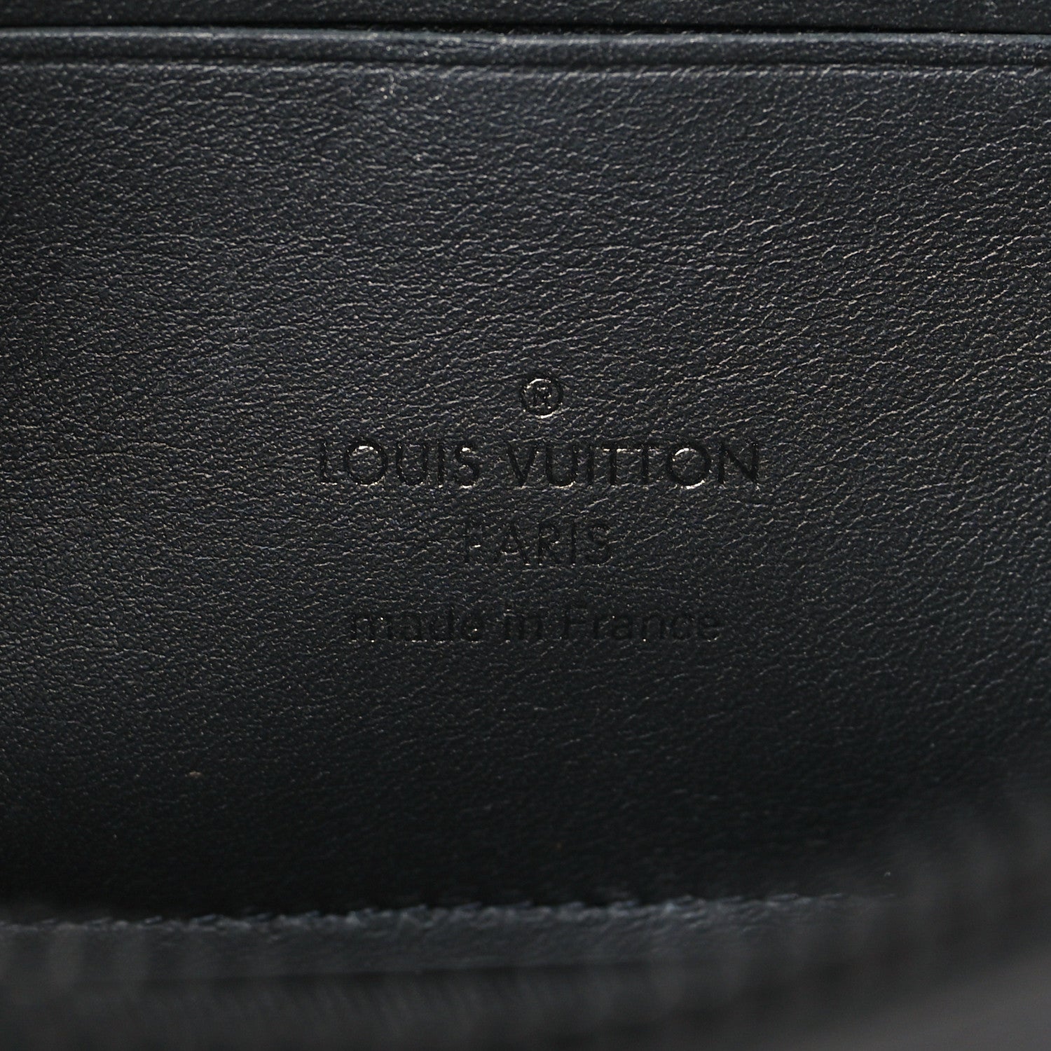 Louis Vuitton Calfskin Aerogram Alpha Wearable Wallet Black