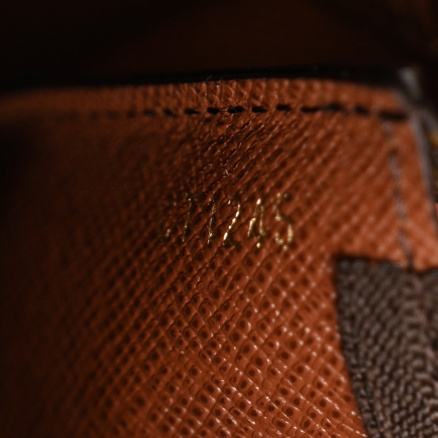 Louis Vuitton Monogram Key Pouch M