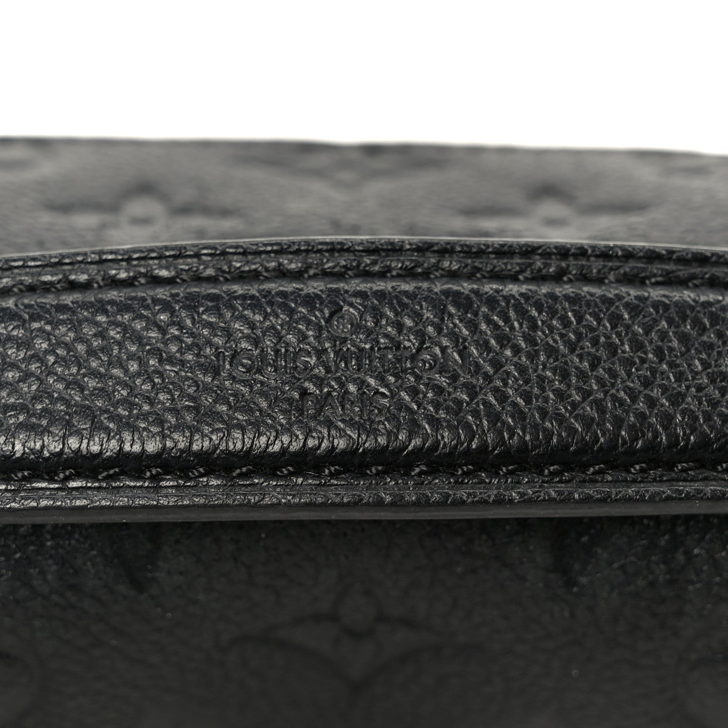 Louis Vuitton Empreinte Pochette Metis Black